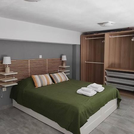 Oliva Loft Apartment Ermoupoli Bagian luar foto